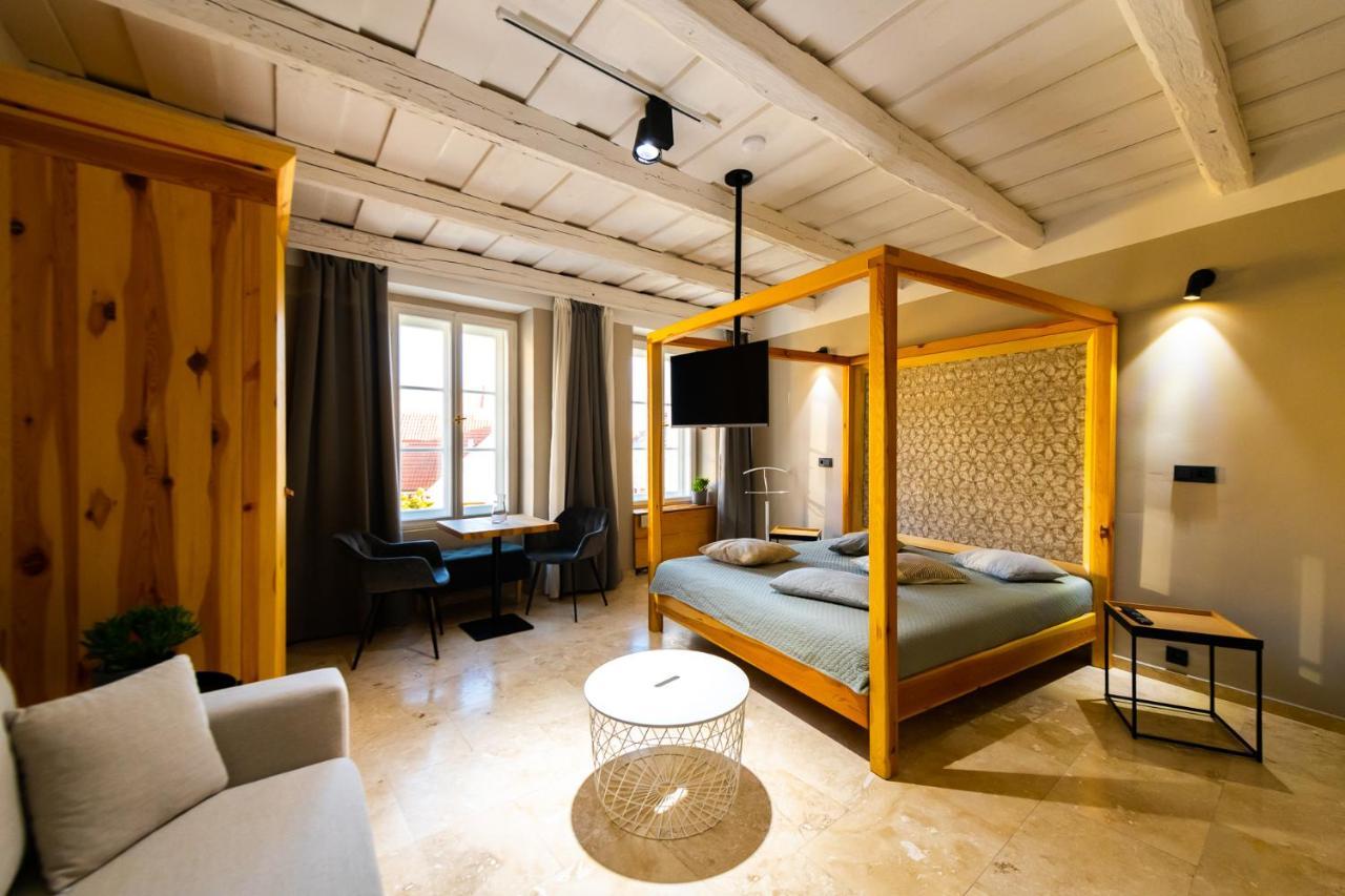 מיקולוב Hotel Desatero מראה חיצוני תמונה